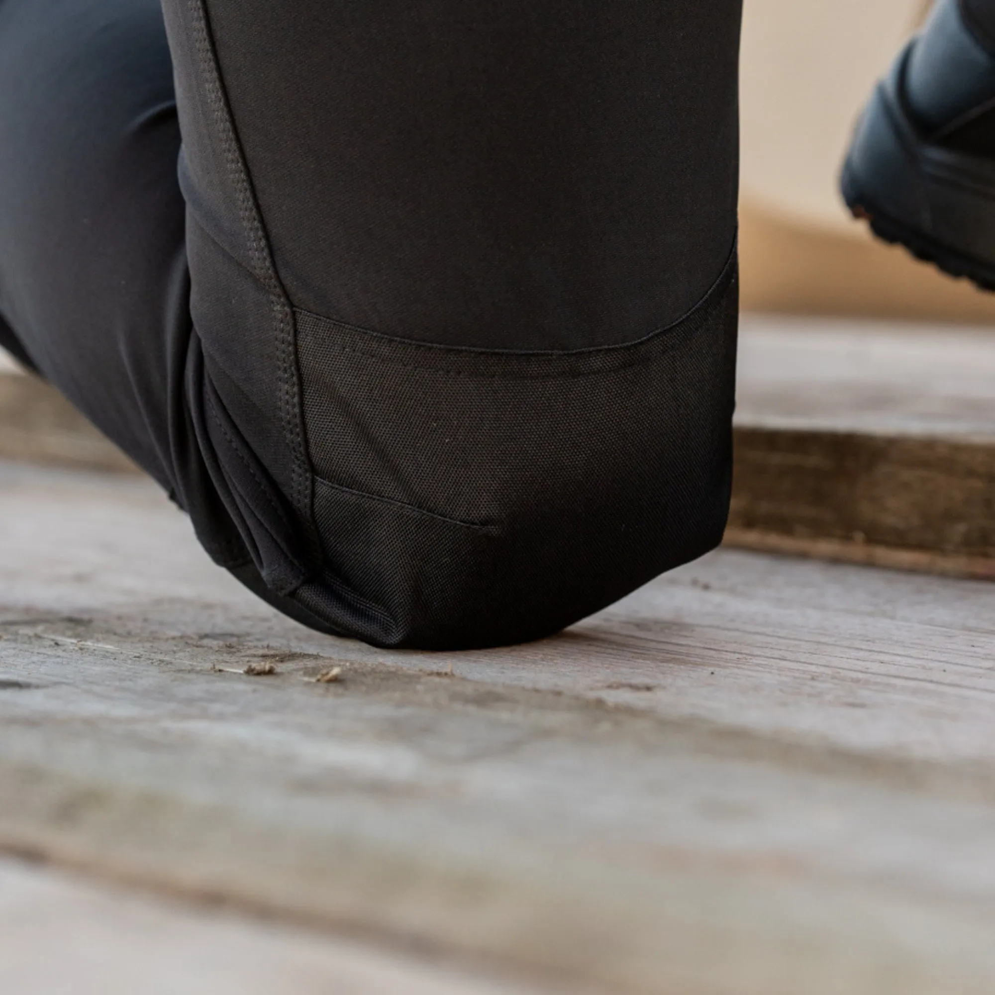 BIGBEN® ULTRATUFF® T-shirt & Trouser Bundle