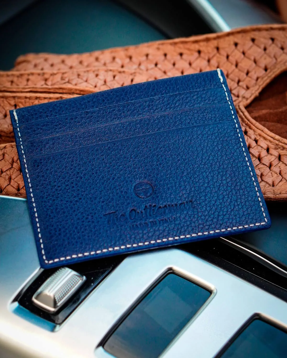 GLOBETROTTER - Full-grain Leather Six-Slot Card Holder - Blue