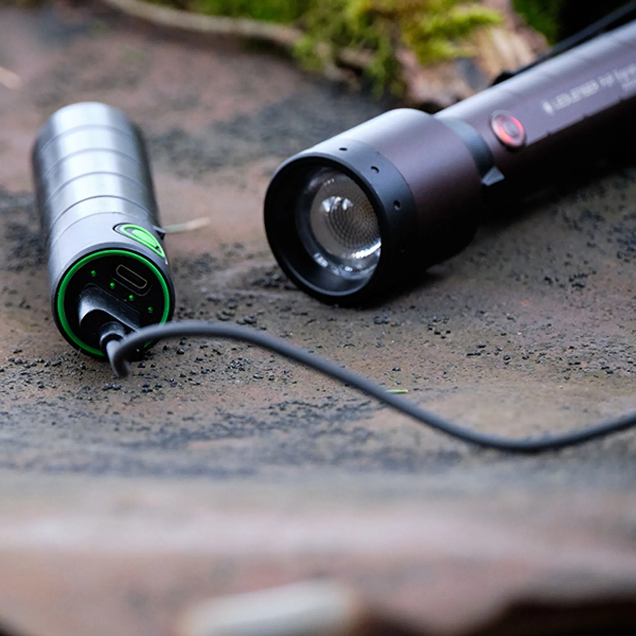 P6R Signature Rechargeable Torch