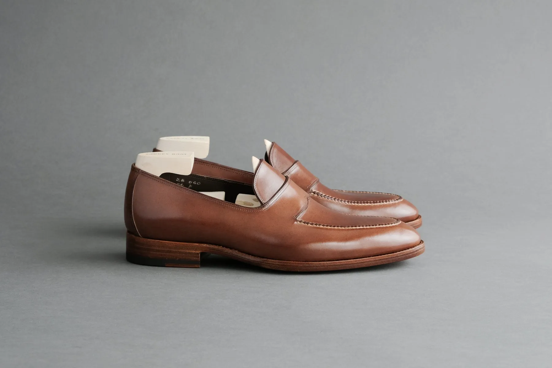 ZeroFourZero.Jasper Classic Slip-ons With Hand Sewn Aprons from Bavarian Calf